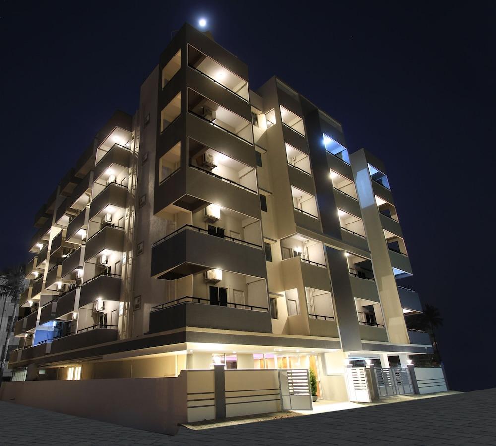 Arra Grande Suites - Nearest Airport Hotels Bangalore دافانهالي المظهر الخارجي الصورة